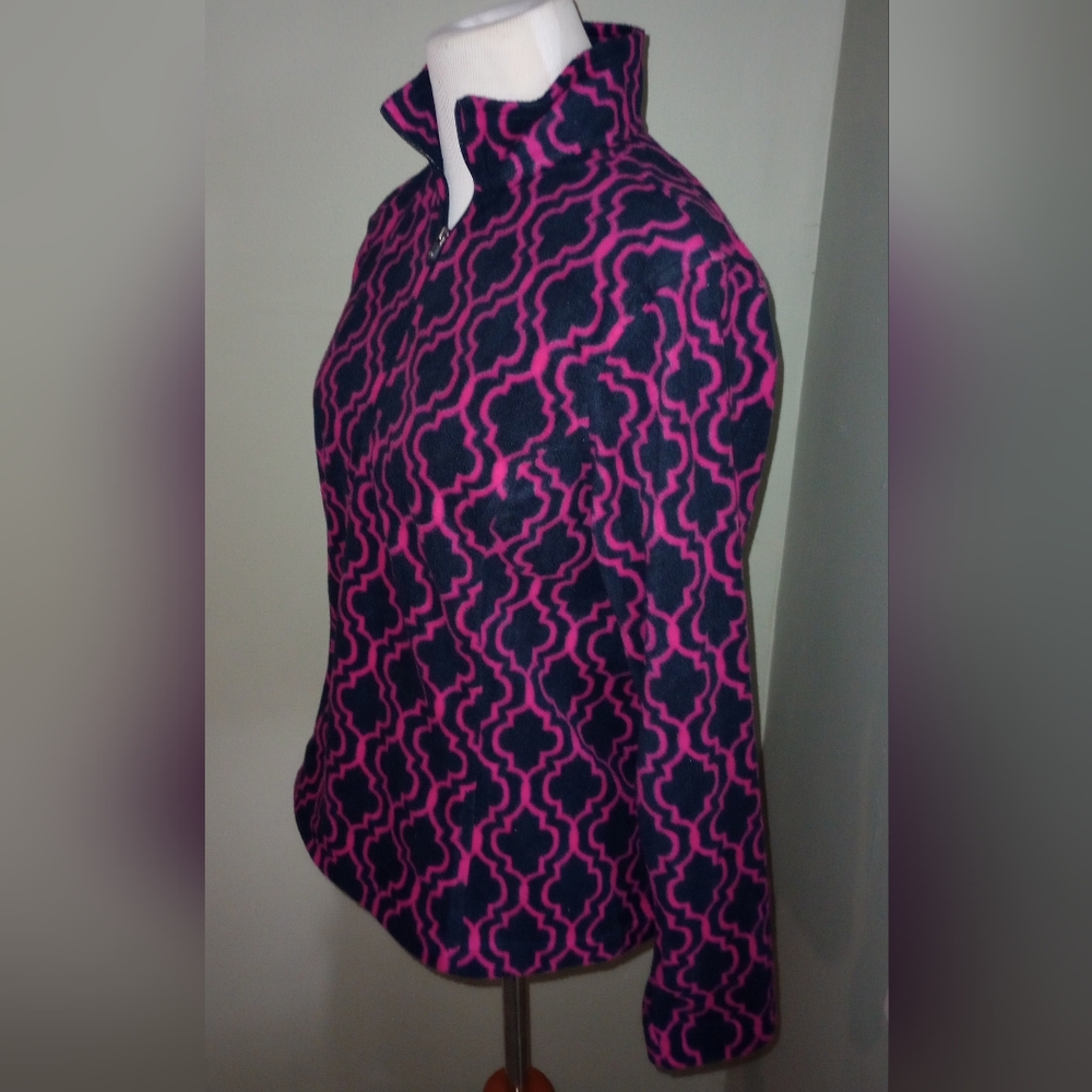 EUC Lands' End Velour geometric pattern top Size Small Petite